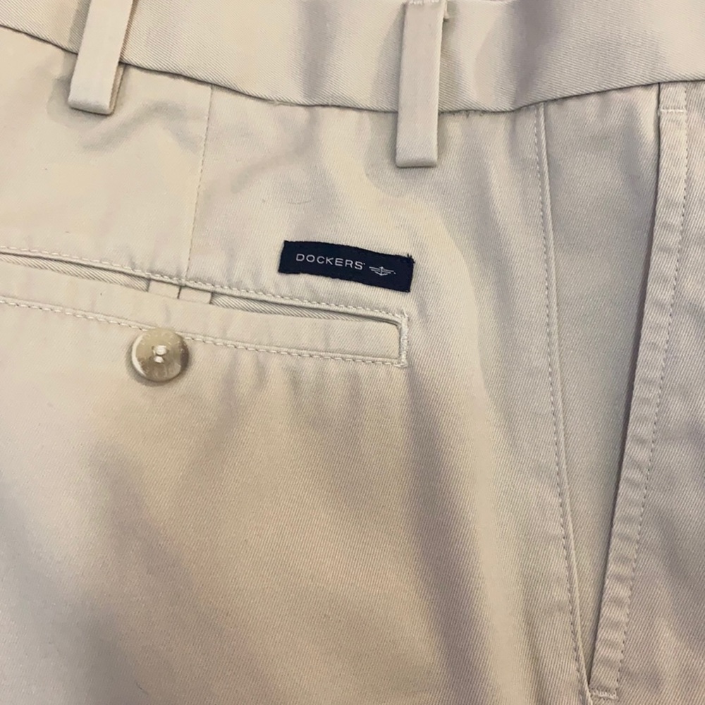 Dockers Straight Fit pants